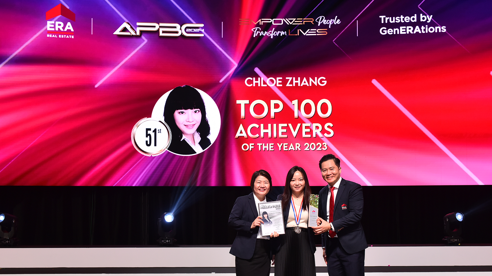 https://www.era.com.sg/wp-content/uploads/2025/04/Chloe-Zhang.jpg